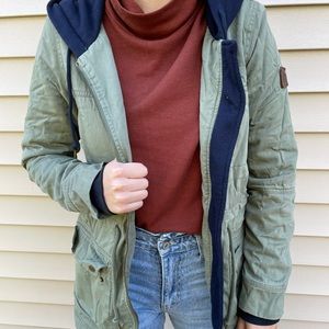 Element size medium women’s, long military jacket